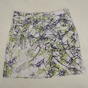 Nvo By Lanctot Women’s Skort Green Print and purple print size 6